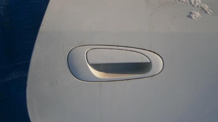 Дверь Хонда Стрим во Владикавказе 10034
