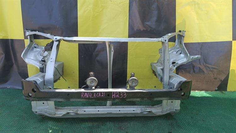 Рамка радиатора Тойота РАВ 4 во Владикавказе 103307