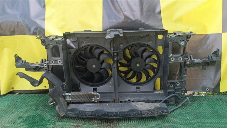 Рамка радиатора Ниссан Скайлайн во Владикавказе 103445