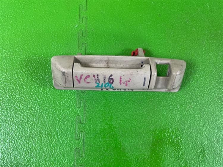 Дверь Тойота Гранвия во Владикавказе 112384