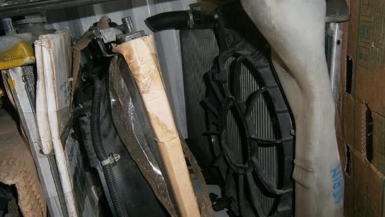 Радиатор основной Хонда Стрим во Владикавказе 11961