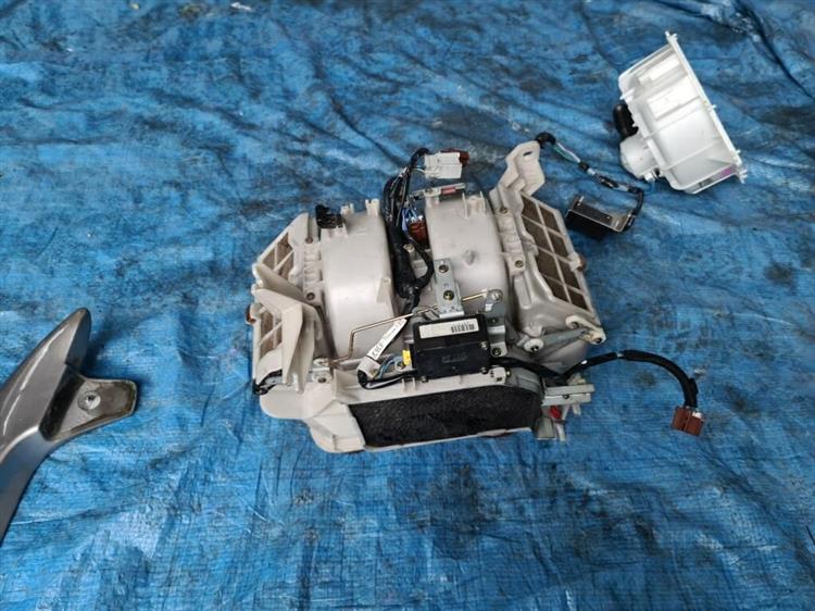 Мотор печки Хонда Легенд во Владикавказе 206136