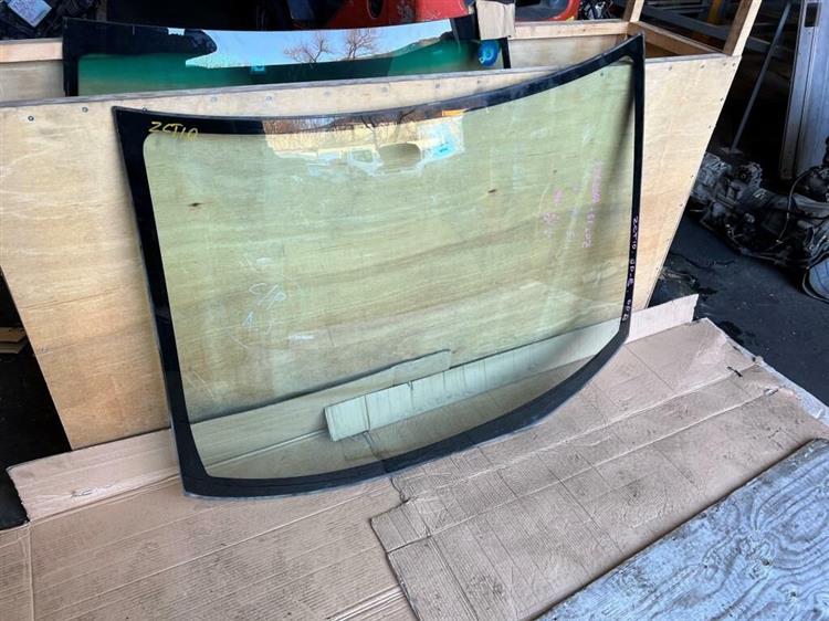 Лобовое стекло Тойота Опа во Владикавказе 236541