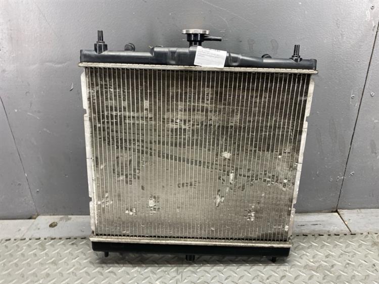 Радиатор основной Ниссан Марч во Владикавказе 463401