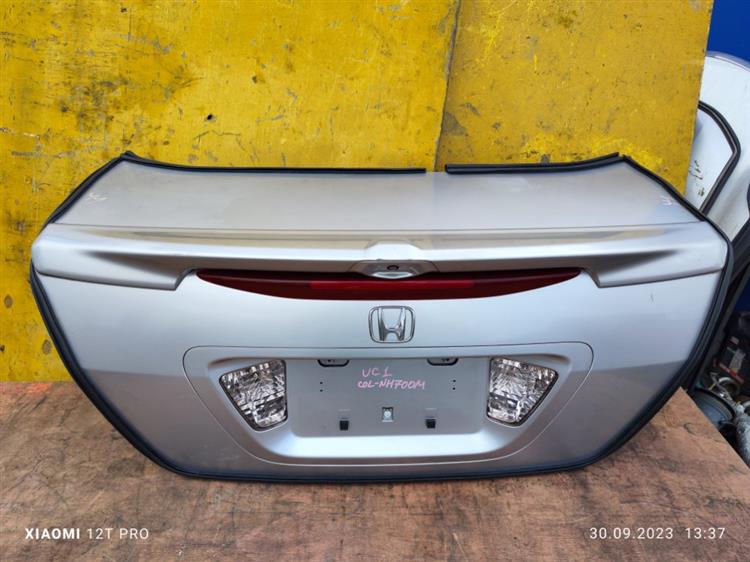 Крышка багажника Хонда Инспаер во Владикавказе 652201