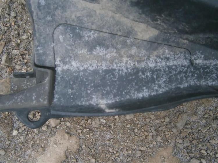 Решетка под лобовое стекло Хонда Фит во Владикавказе 66170