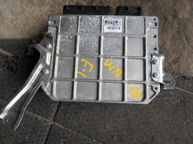 Блок управления ДВС Тойота Витц во Владикавказе 695662